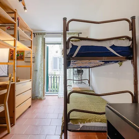At Pedestrian Characteristic Area - Casa Luz Apartment *