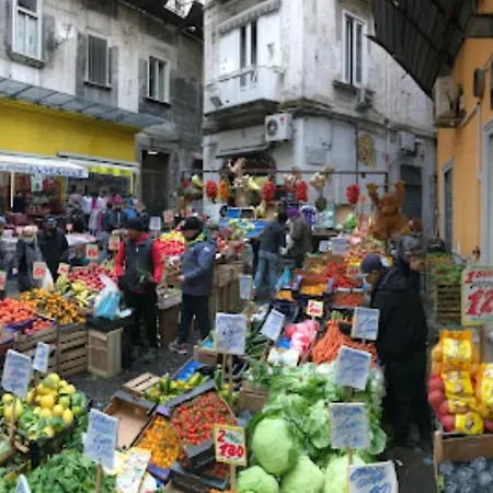 At Pedestrian Characteristic Area - Casa Luz Апартаменты Неаполь